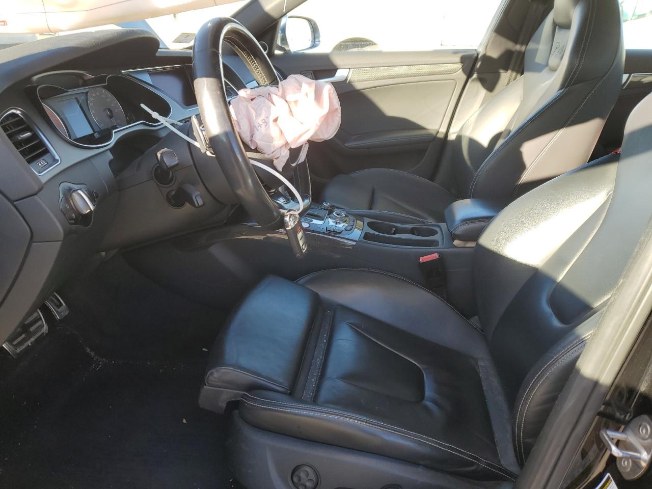 2014 Audi RS4 VIN WAUBGAFL9EA017714 Copart auction photo, front end / mechanical damage thumbnail 7