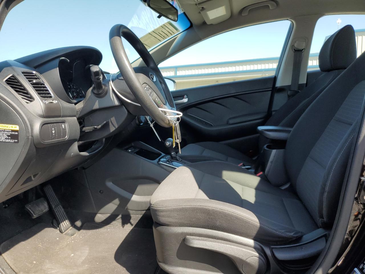 2017 KIA Forte VIN 3KPFL4A75HE062422 Copart auction photo, front end damage thumbnail 7