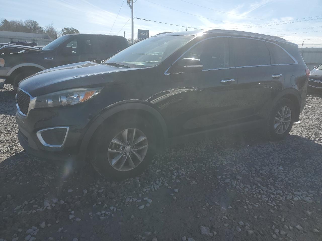 2017 KIA Sorento VIN 5XYPG4A39HG265404