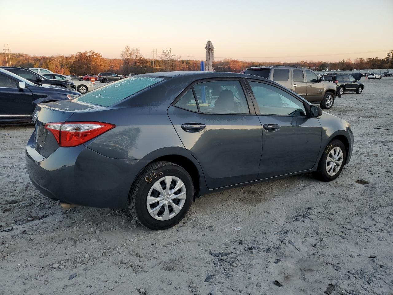 2015 Toyota Corolla VIN 2T1BURHE7FC235222 Copart auction photo, side damage thumbnail 3