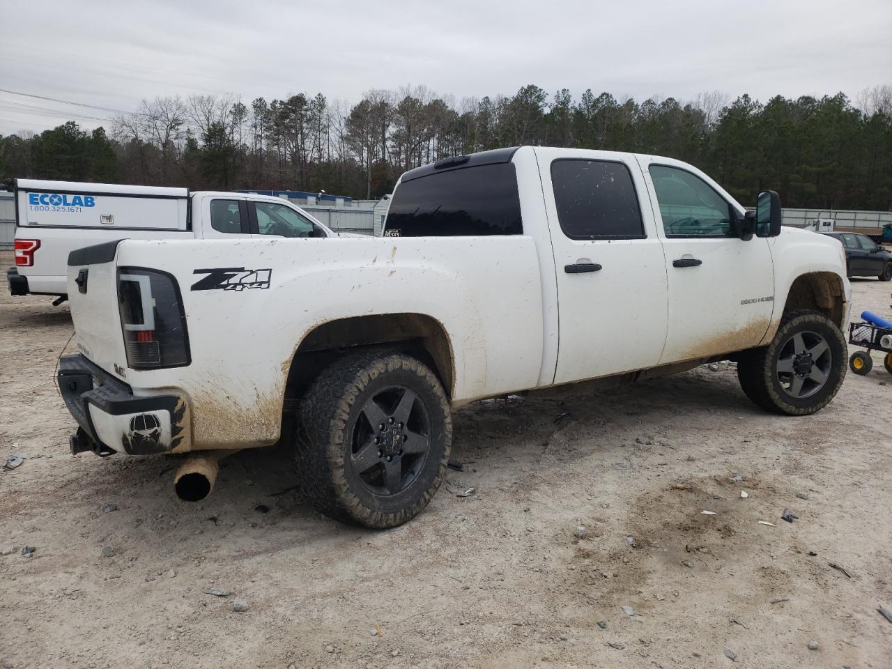 2014 GMC Sierra VIN 1GT120C83EF166825 Copart auction photo, side / undercarriage damage thumbnail 3