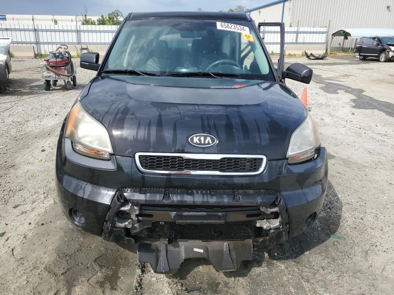 2011 KIA Soul VIN KNDJT2A27B7212606 Copart auction photo, all over damage thumbnail 5