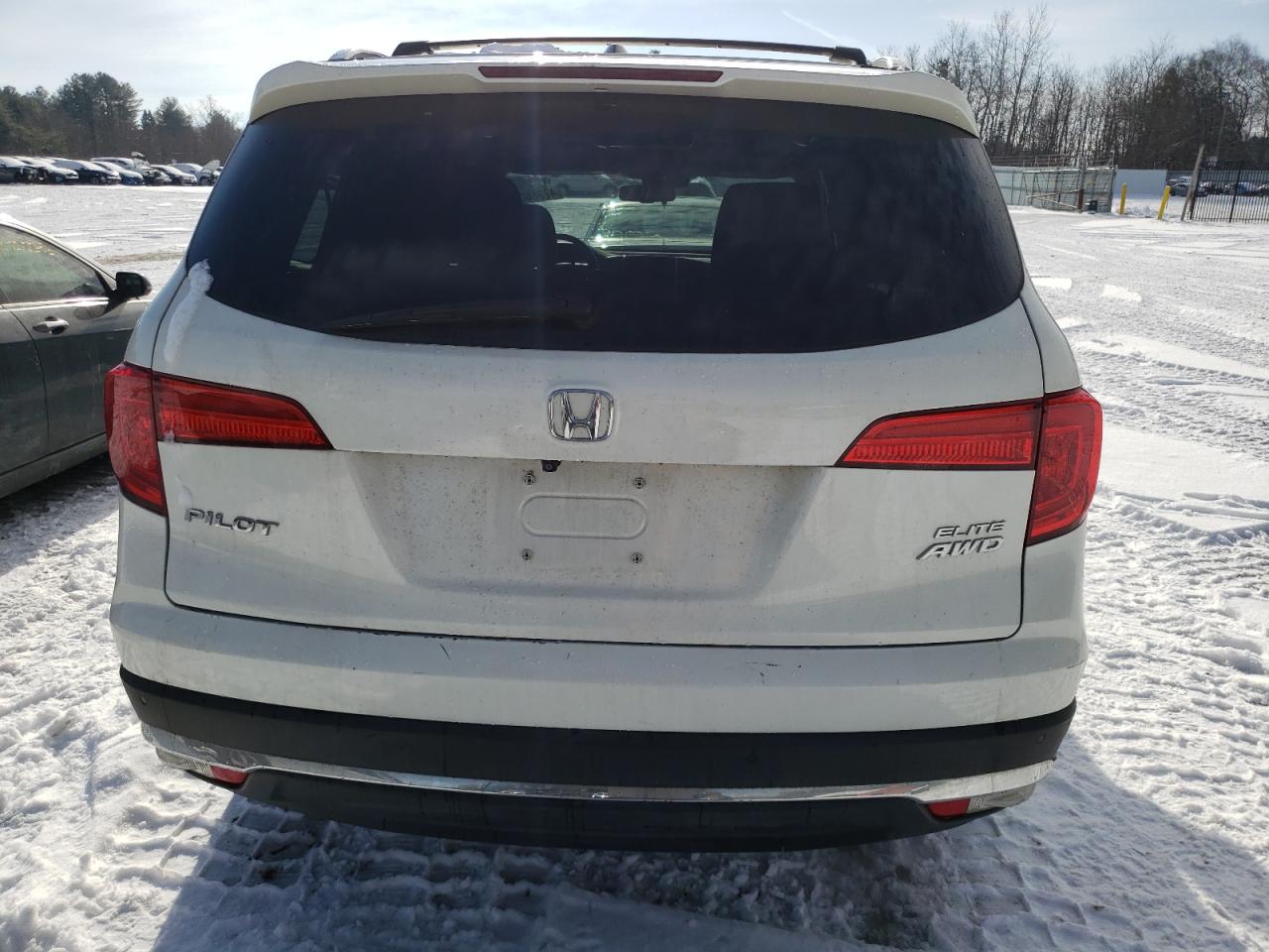2016 Honda Pilot VIN 5FNYF6H09GB084856 Copart auction photo, undercarriage / front end damage thumbnail 6