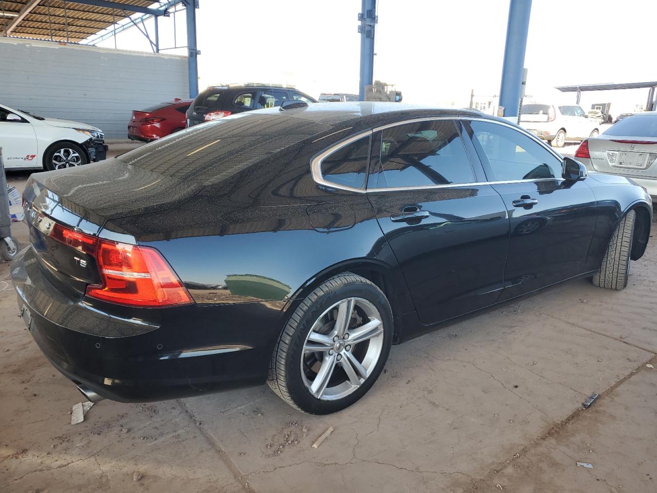 2017 Volvo S90 VIN YV1102AK3H1006357 Copart auction photo, minor dent/scratches damage thumbnail 3