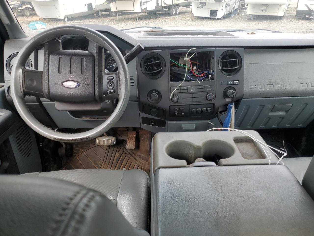 2011 Ford F250 VIN 1FT7X2A6XBEA83144 Copart auction photo, vandalism damage thumbnail 8