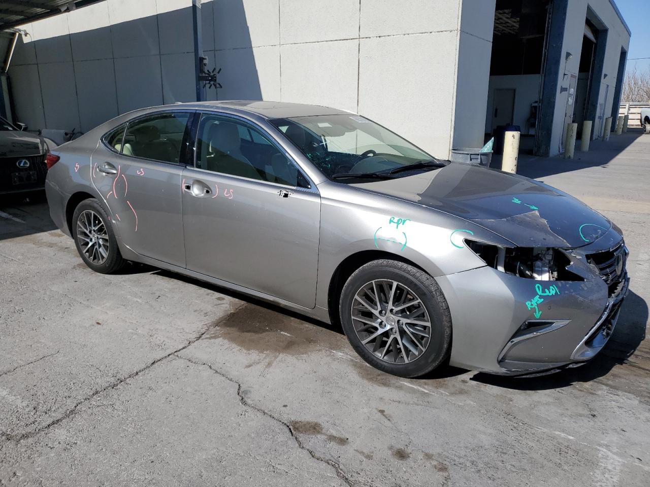 2016 Lexus ES VIN 58ABK1GG3GU011402 Copart auction photo, front end / side damage thumbnail 4