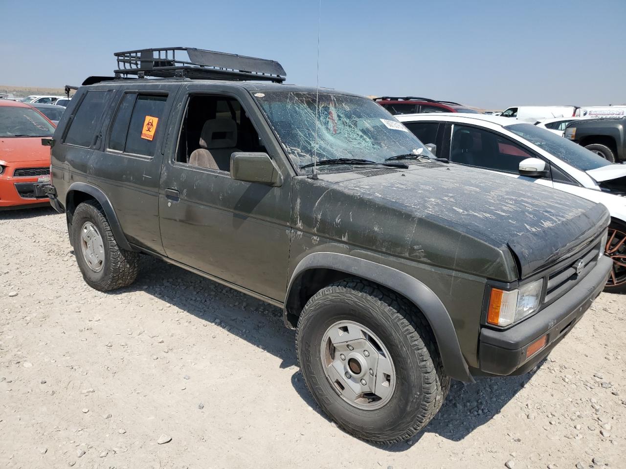 1992 Nissan Pathfinder VIN JN8HD17Y4NW001976 Copart auction photo, vandalism damage thumbnail 4