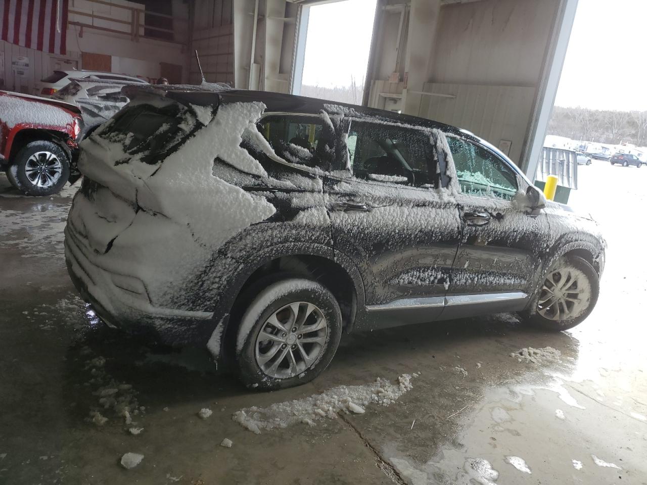 2020 Hyundai Santa Fe VIN 5NMS2CAD9LH239623 Copart auction photo, front end / mechanical damage thumbnail 3