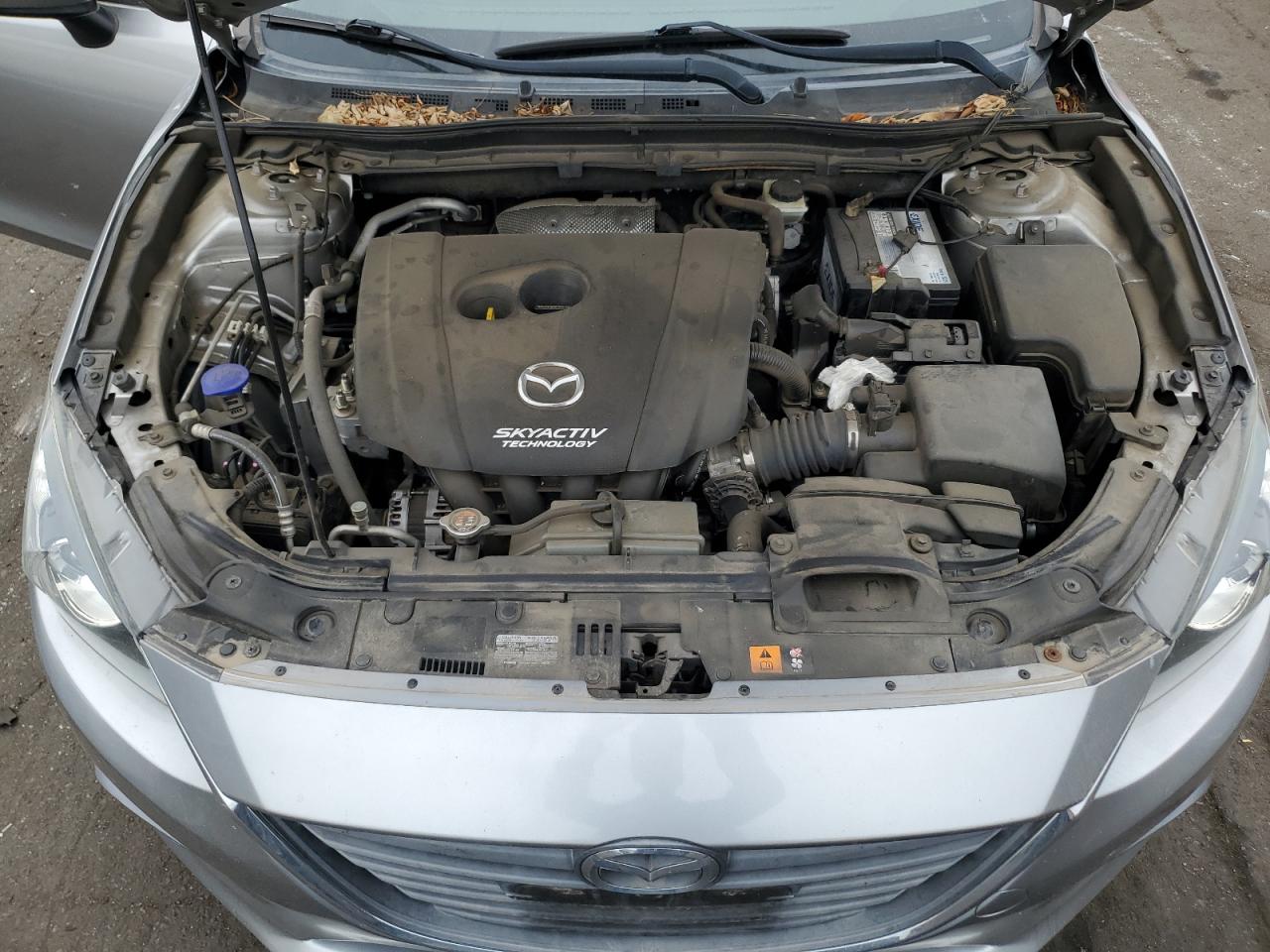 2015 Mazda 3 VIN 3MZBM1U73FM135325 Copart auction photo, side / rear end damage thumbnail 13