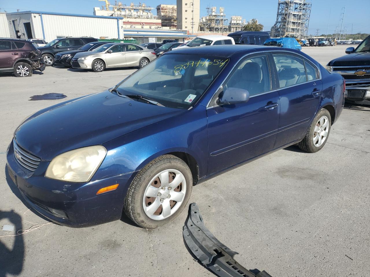2008 KIA Optima VIN KNAGE123485213123