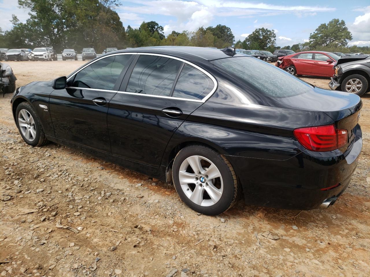 2012 BMW 5er VIN WBAXH5C52CDW03926 Copart auction photo, front end / mechanical damage thumbnail 2