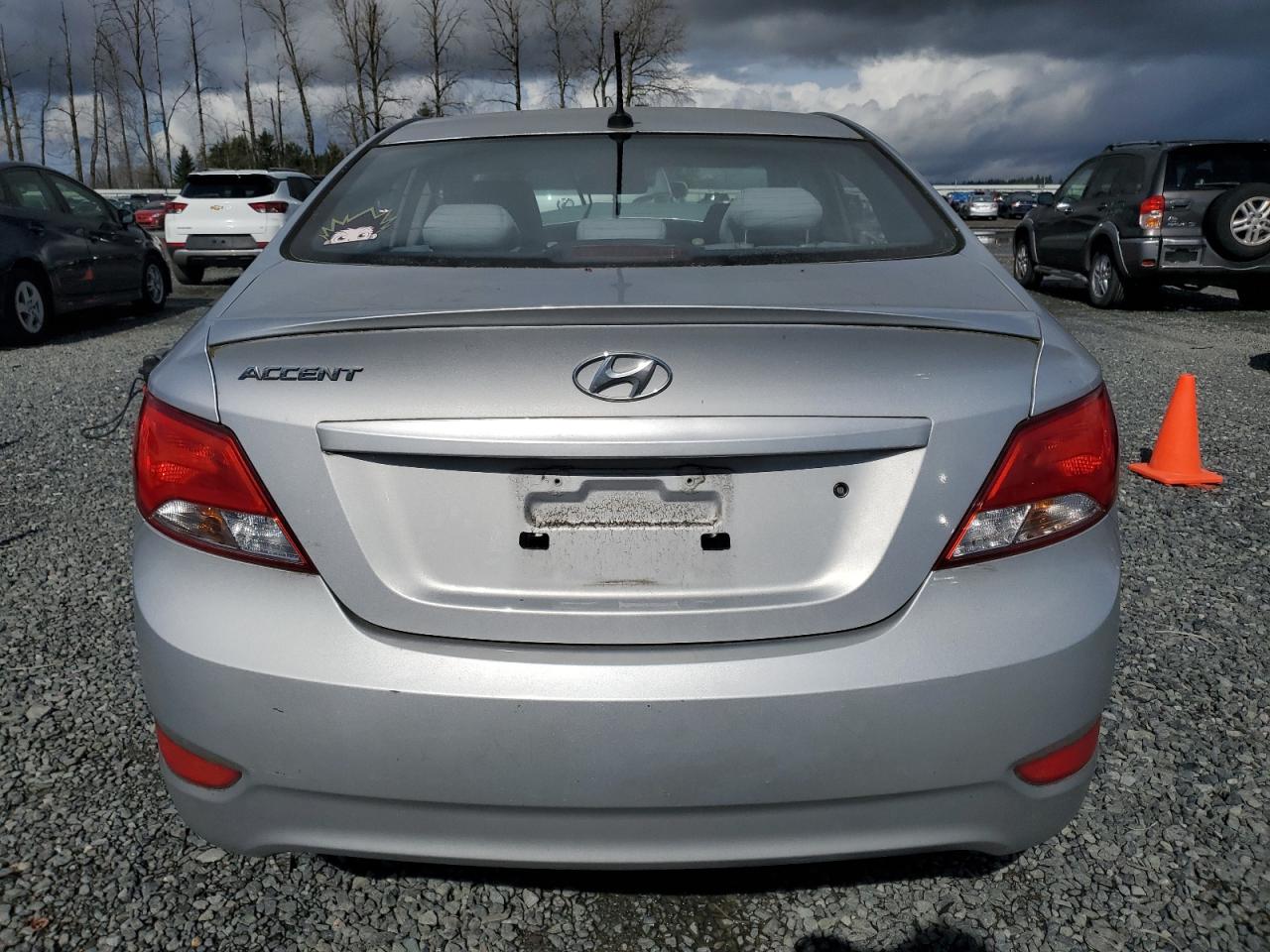 2016 Hyundai Accent VIN KMHCT4AE1GU051611 Copart auction photo, front end / side damage thumbnail 6