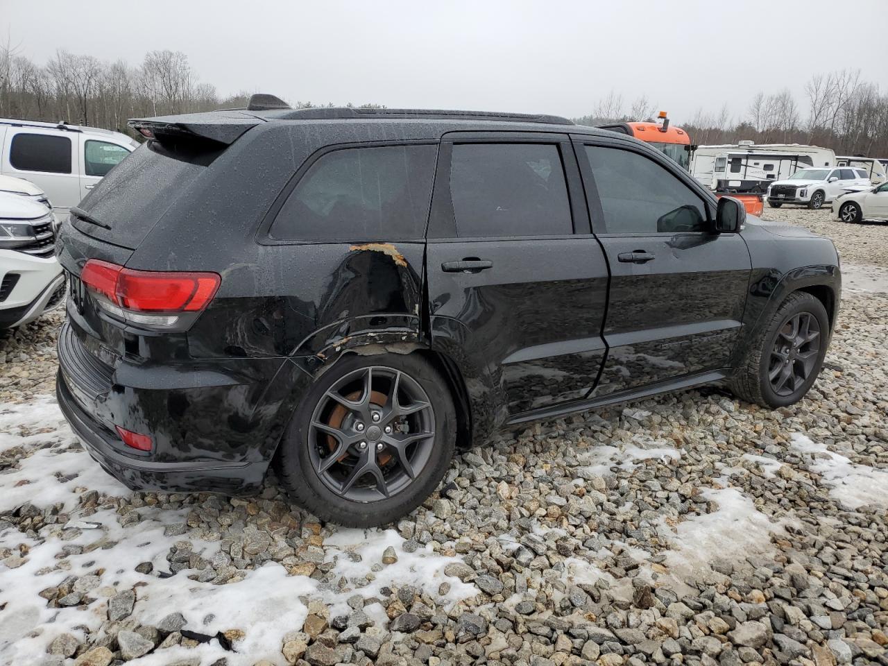 2019 Jeep Grand Cherokee VIN 1C4RJFBT5KC576778 Copart auction photo, side damage thumbnail 3