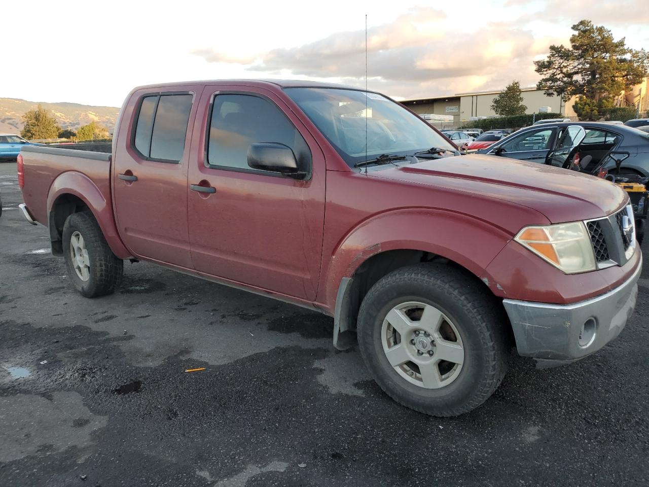 2006 Nissan Navara (Frontier) VIN 1N6AD07W66C405609 Copart auction photo, rear end / undercarriage damage thumbnail 4