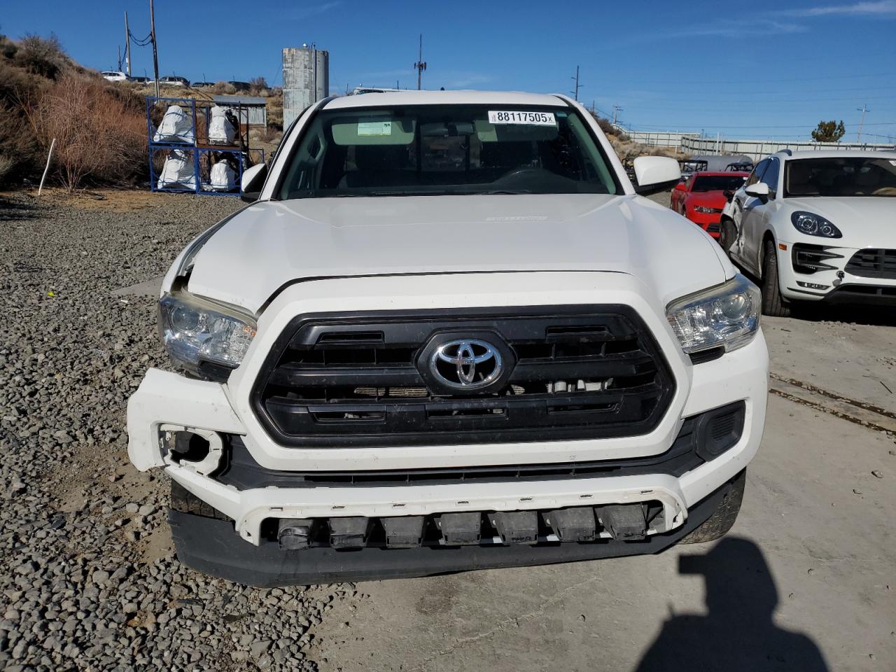 2016 Toyota Tacoma VIN 5TFRX5GN2GX054032 Copart auction photo, front end / side damage thumbnail 5