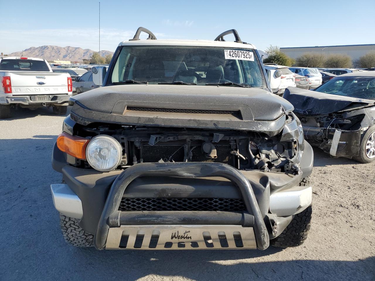 2010 Toyota FJ Cruiser VIN JTEBU4BF1AK083543 Copart auction photo, front end damage thumbnail 5