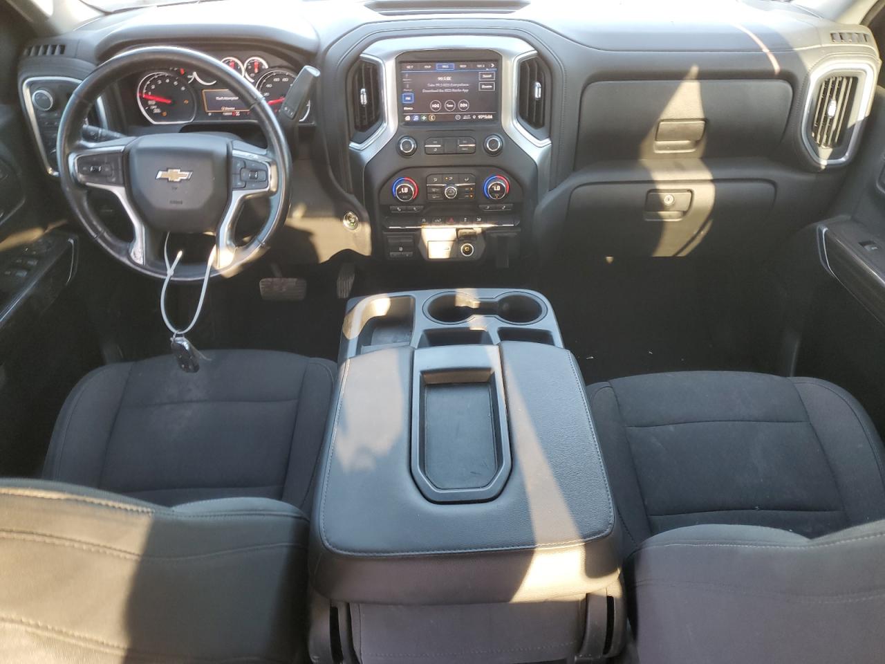 2020 Chevrolet Silverado VIN 3GCUYDED2LG235951 Copart auction photo, front end / side damage thumbnail 8