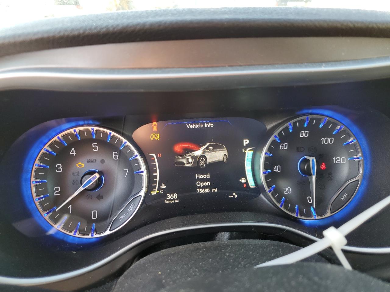 2018 Chrysler Pacifica VIN 2C4RC1GG3JR233143 Copart auction photo, front end / side damage thumbnail 9