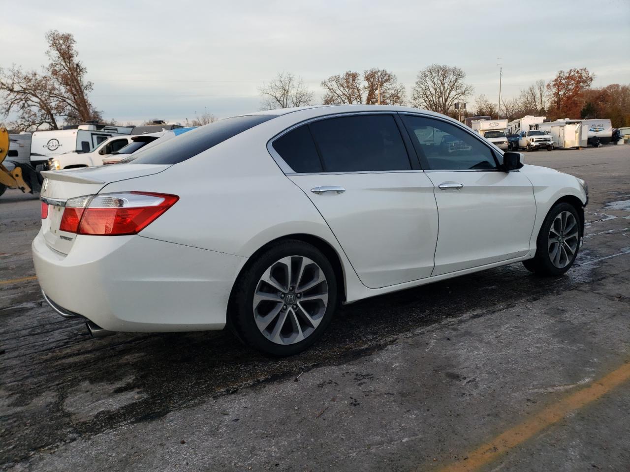 2014 Honda Accord VIN 1HGCR2F50EA057240 Copart auction photo, front end / all over damage thumbnail 3
