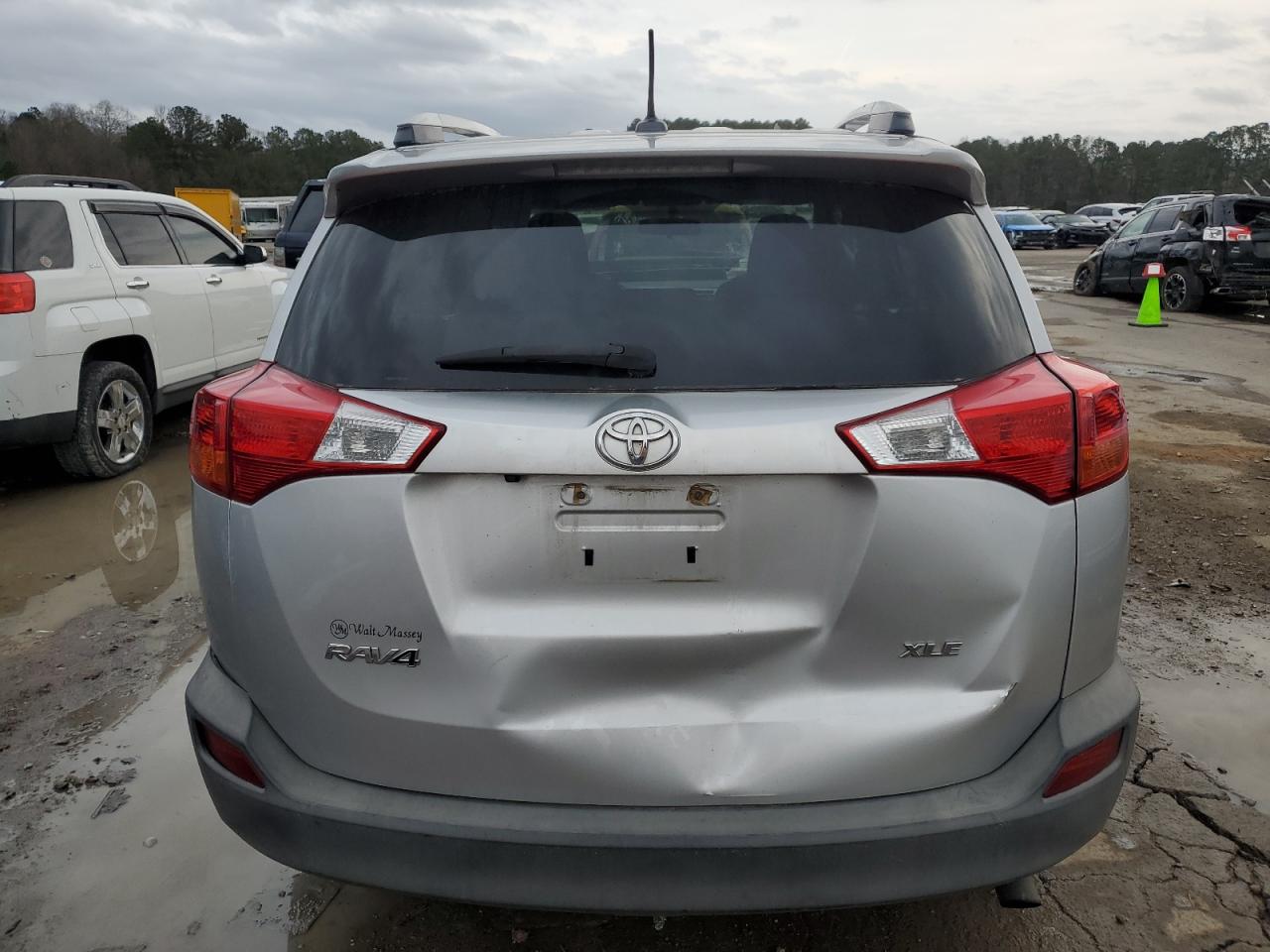 2015 Toyota RAV 4 VIN 2T3WFREVXFW215858 Copart auction photo, front end / side damage thumbnail 6