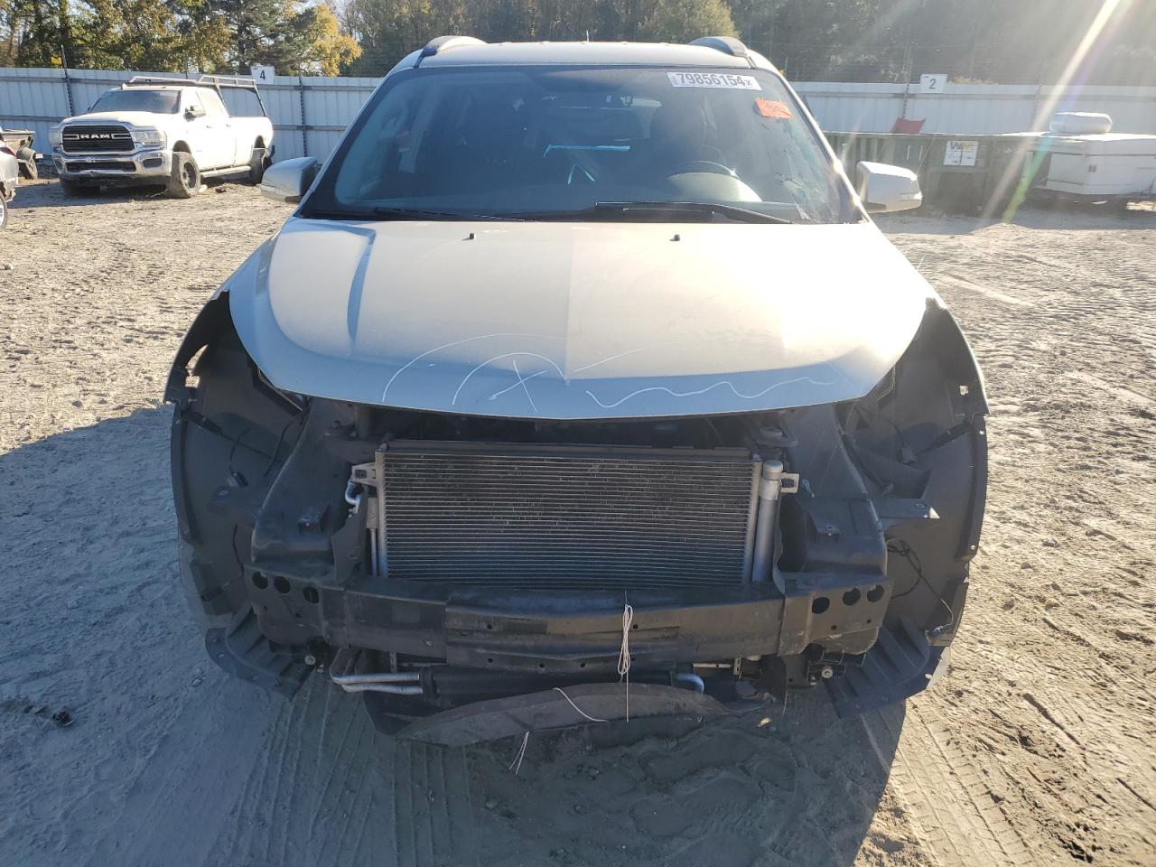 2017 Chevrolet Traverse VIN 1GNKRGKD8HJ157585 Copart auction photo, front end / minor dent/scratches damage thumbnail 5
