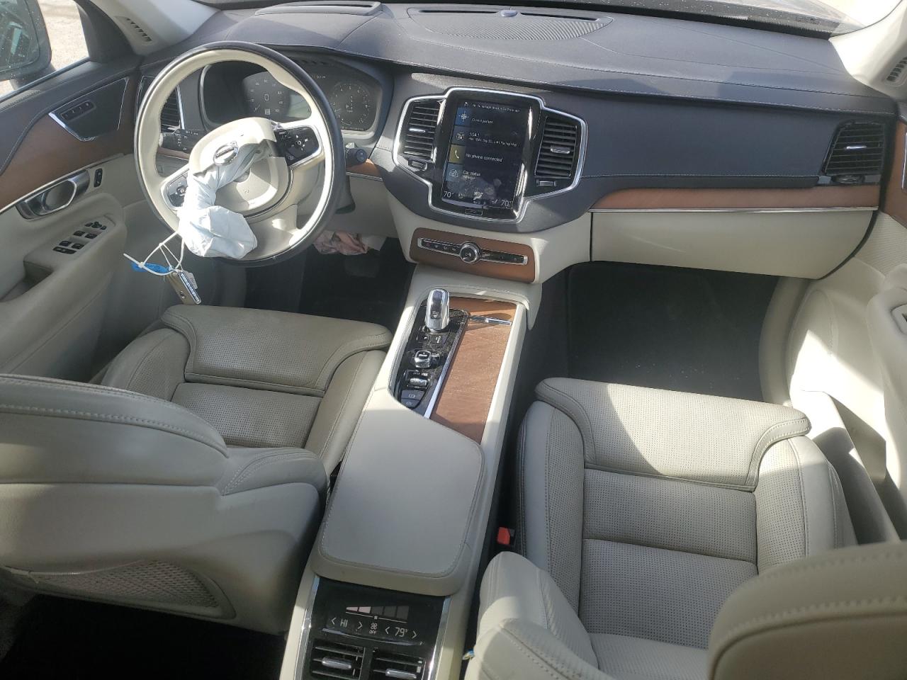 2017 Volvo XC90 VIN YV4BC0PL8H1147850 Copart auction photo, front end / minor dent/scratches damage thumbnail 8