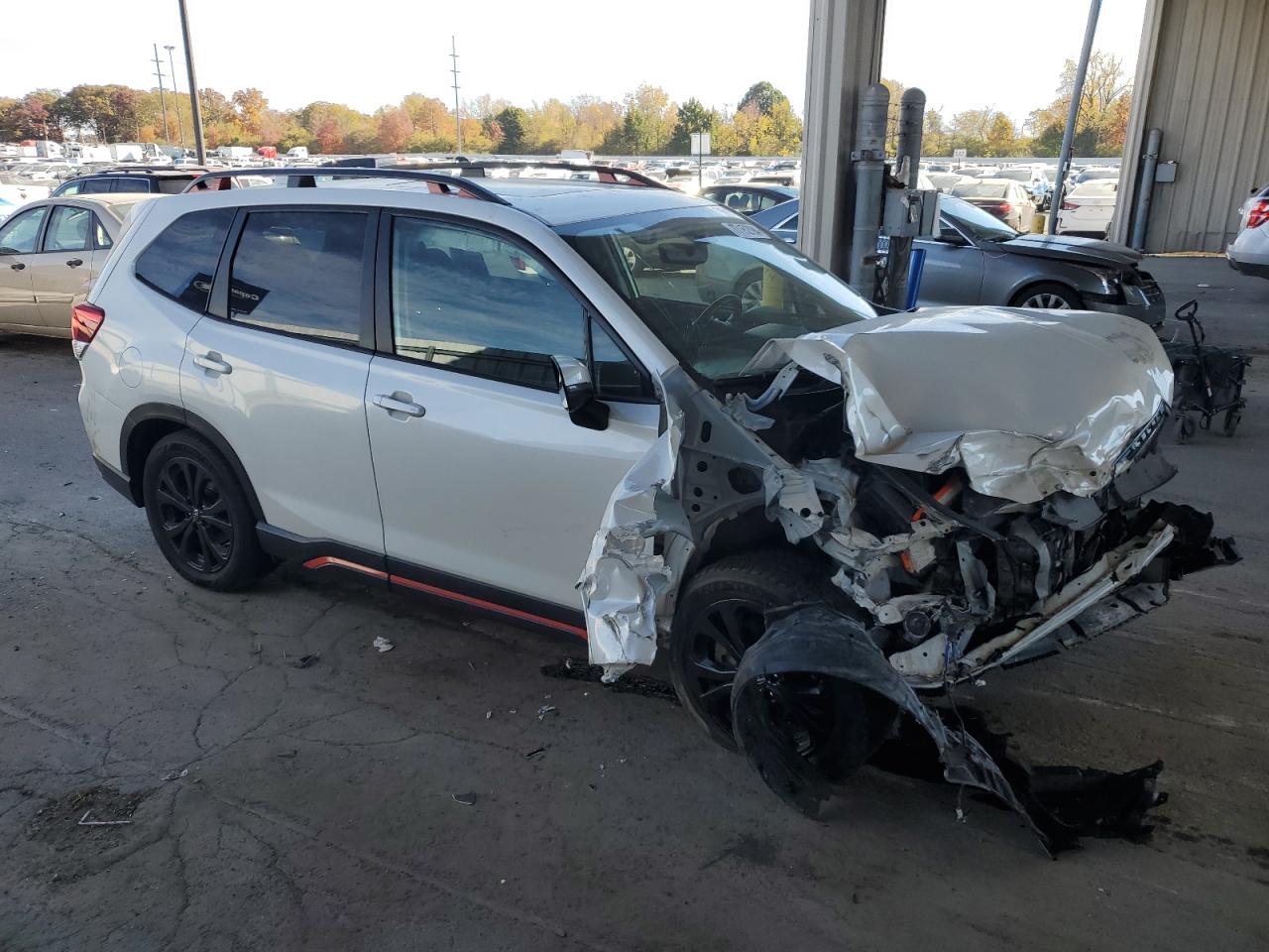 2020 Subaru Forester VIN JF2SKALC3LH403556 Copart auction photo, front end damage thumbnail 4