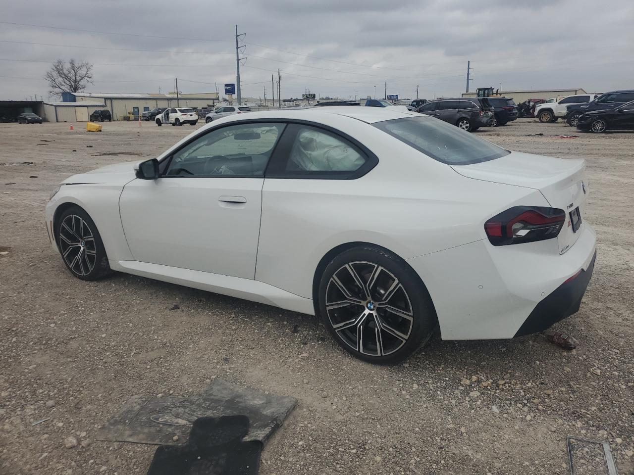 2023 BMW 2er VIN 3MW33CM02P8D75417 Copart auction photo, front end damage thumbnail 2
