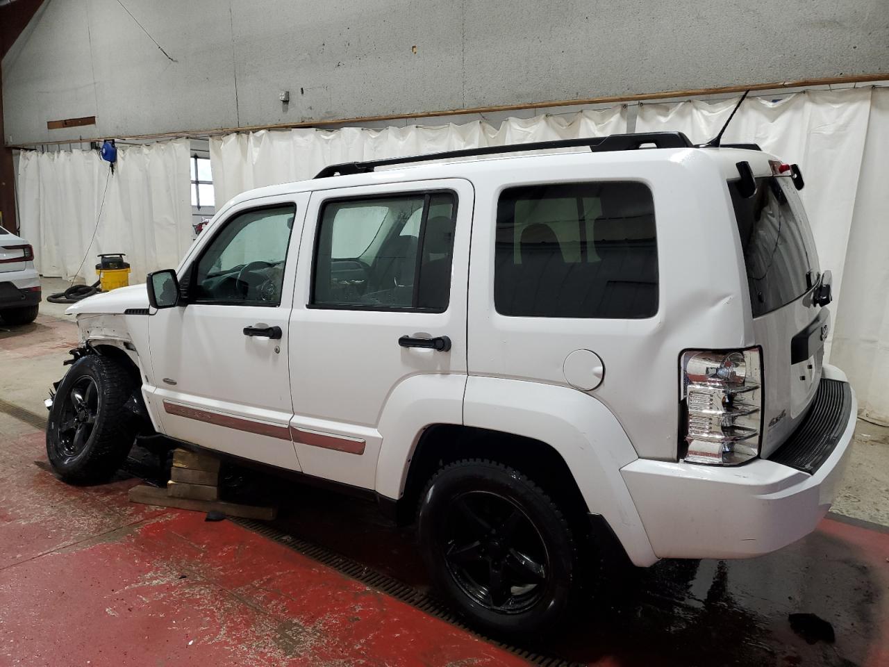 2012 Jeep Liberty (North America) VIN 1C4PJMAK5CW185151 Copart auction photo, front end damage thumbnail 2