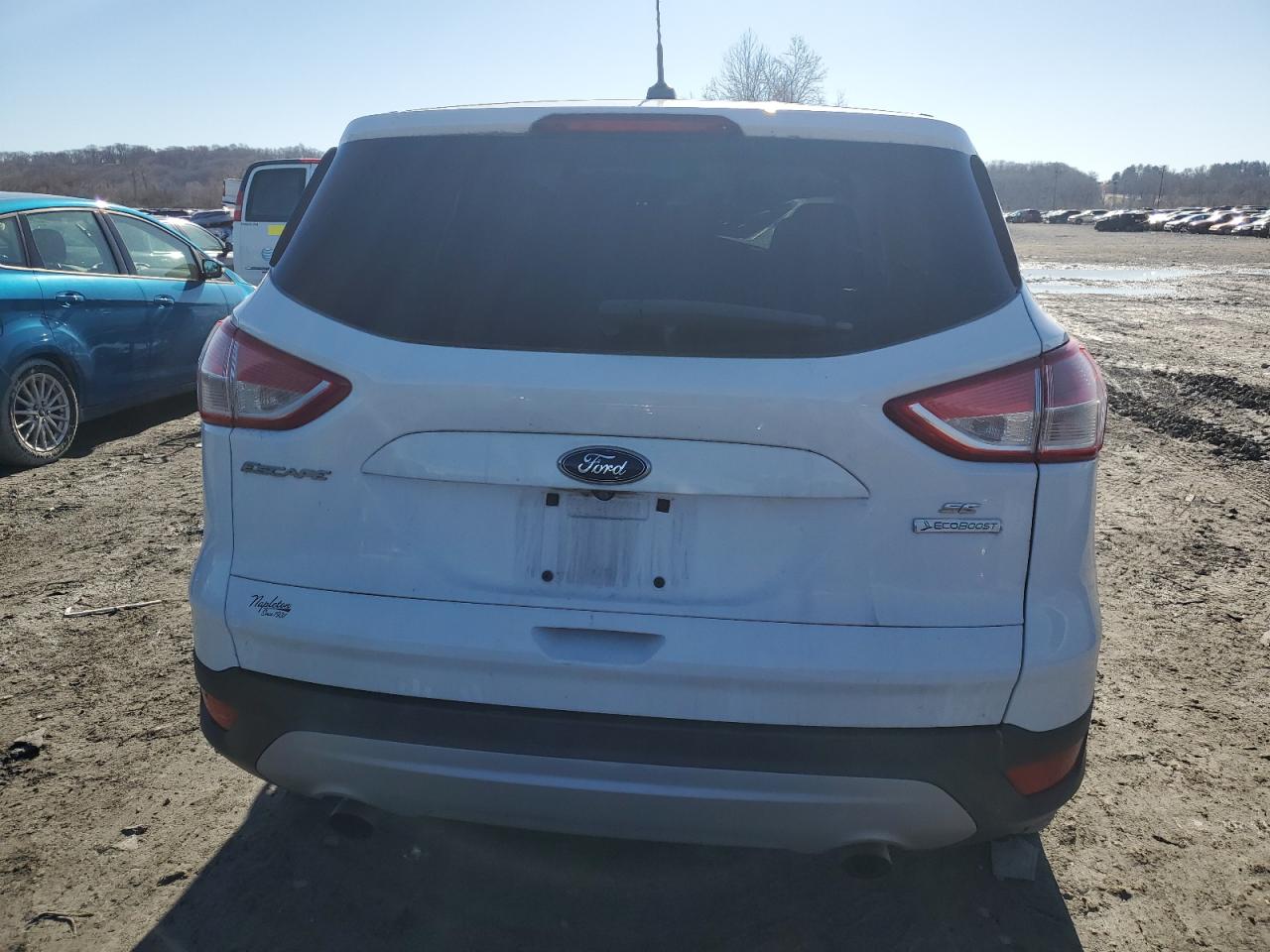 2015 Ford Escape VIN 1FMCU0GX5FUA61944 Copart auction photo, front end / side damage thumbnail 6