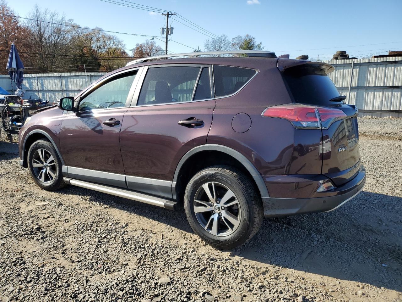 2017 Toyota RAV 4 VIN 2T3WFREV5HW344044 Copart auction photo, rear end / front end damage thumbnail 2