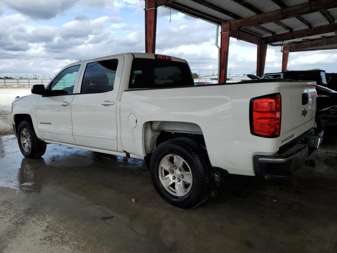 2018 Chevrolet Silverado VIN 3GCPCRECXJG202189 Copart auction photo, front end / minor dent/scratches damage thumbnail 2