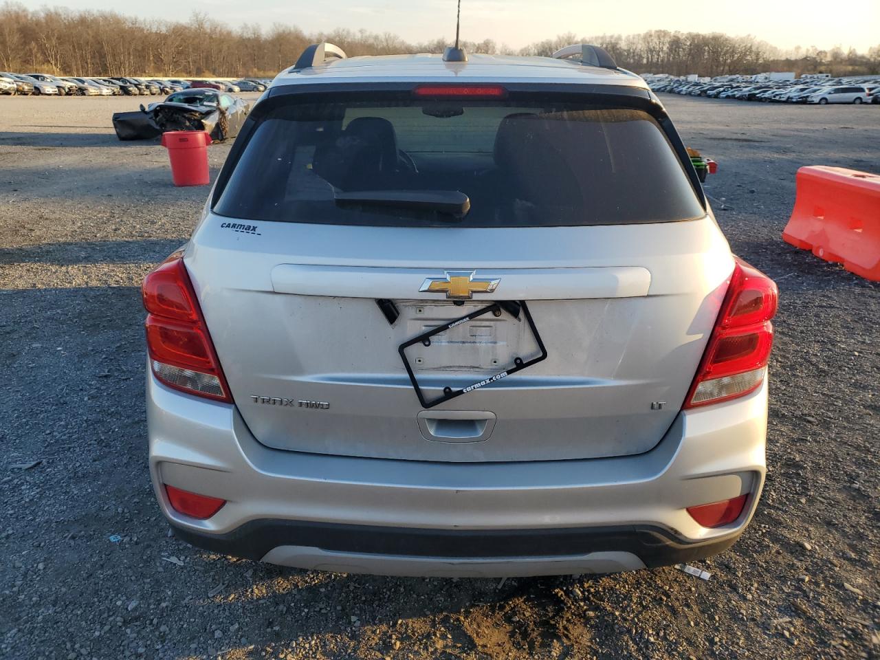 2019 Chevrolet Trax VIN KL7CJPSB4KB754749 Copart auction photo, front end / minor dent/scratches damage thumbnail 6