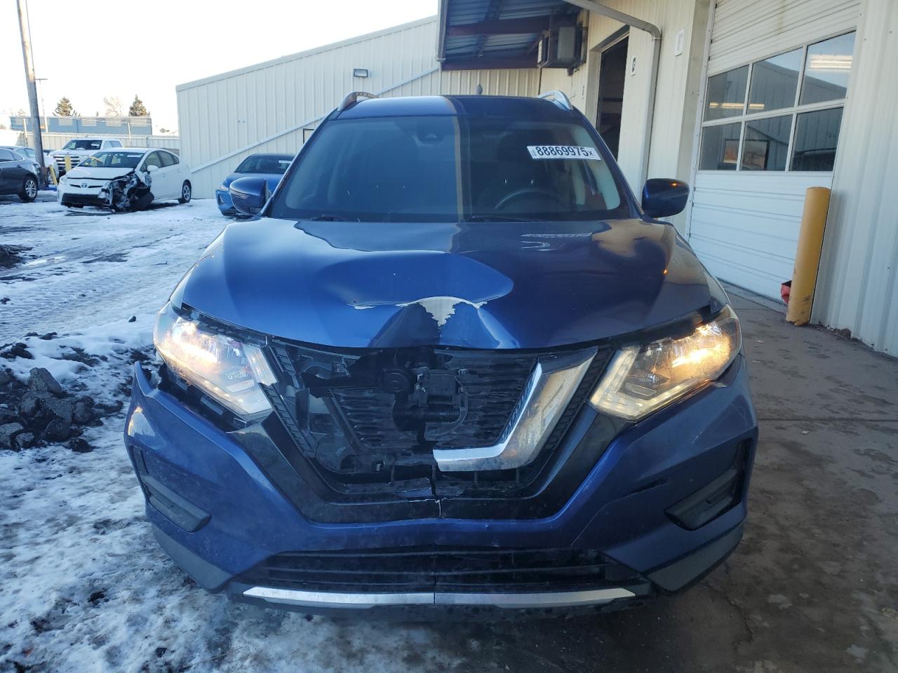 2020 Nissan Rogue VIN 5N1AT2MT8LC723816 Copart auction photo, front end damage thumbnail 5