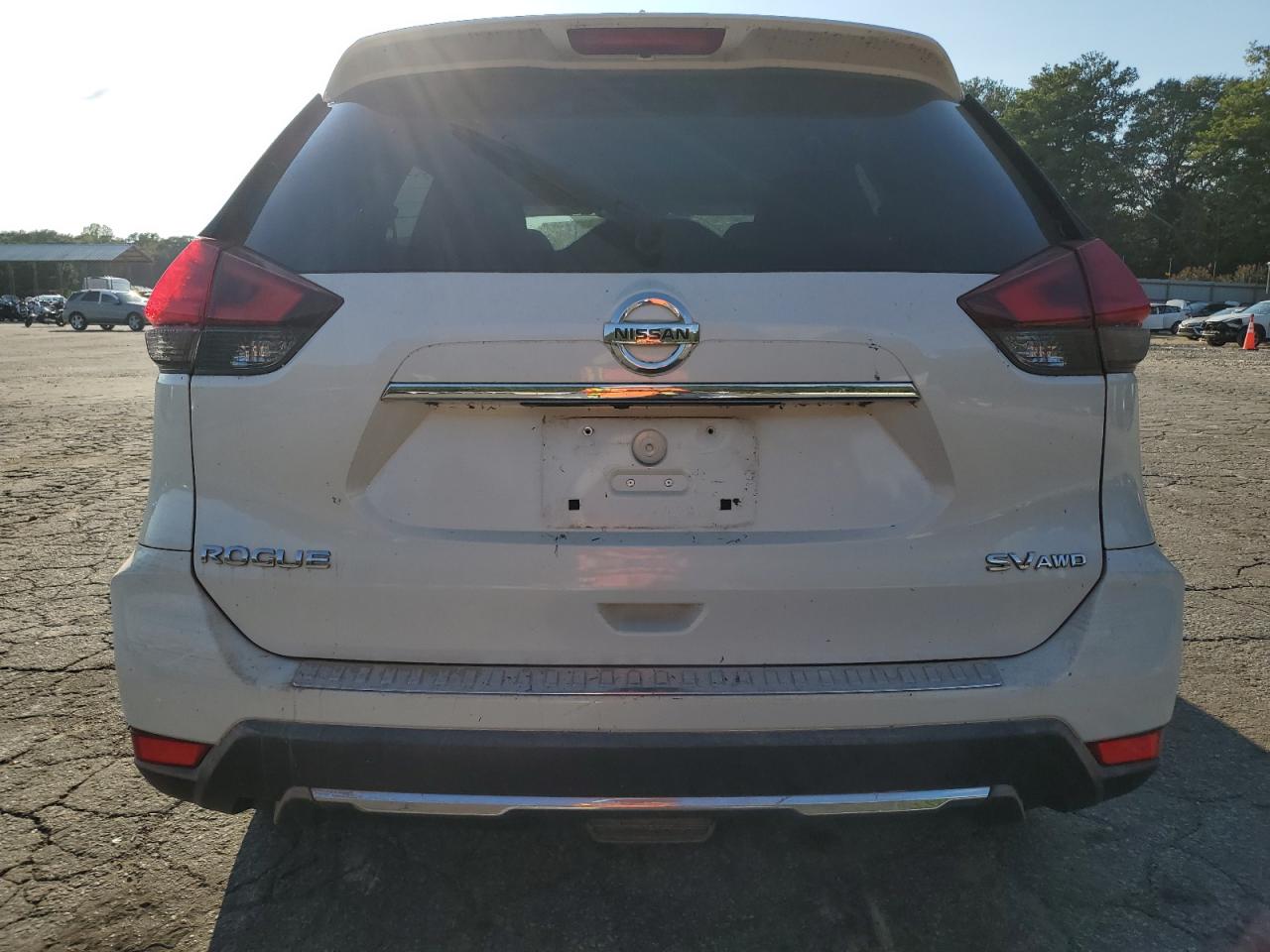 2017 Nissan Rogue VIN 5N1AT2MV6HC827651 Copart auction photo, water/flood damage thumbnail 6