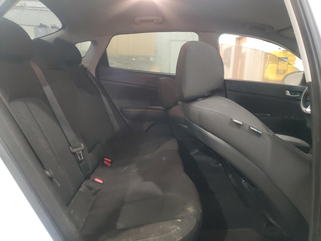2016 KIA Optima VIN 5XXGT4L33GG082690 Copart auction photo, front end / side damage thumbnail 10