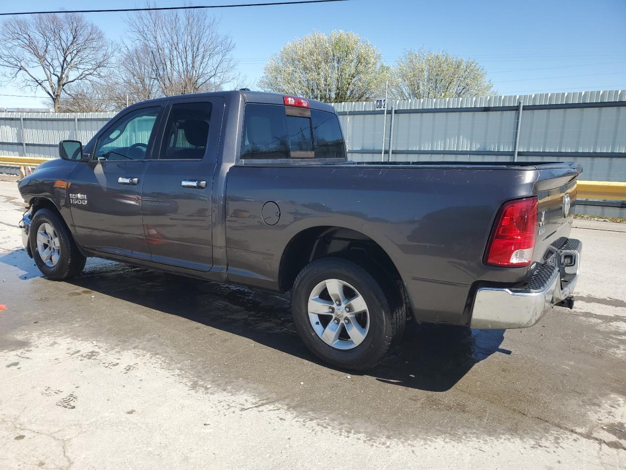 2015 RAM 1500 VIN 1C6RR6GG8FS646040 Copart auction photo, front end damage thumbnail 2