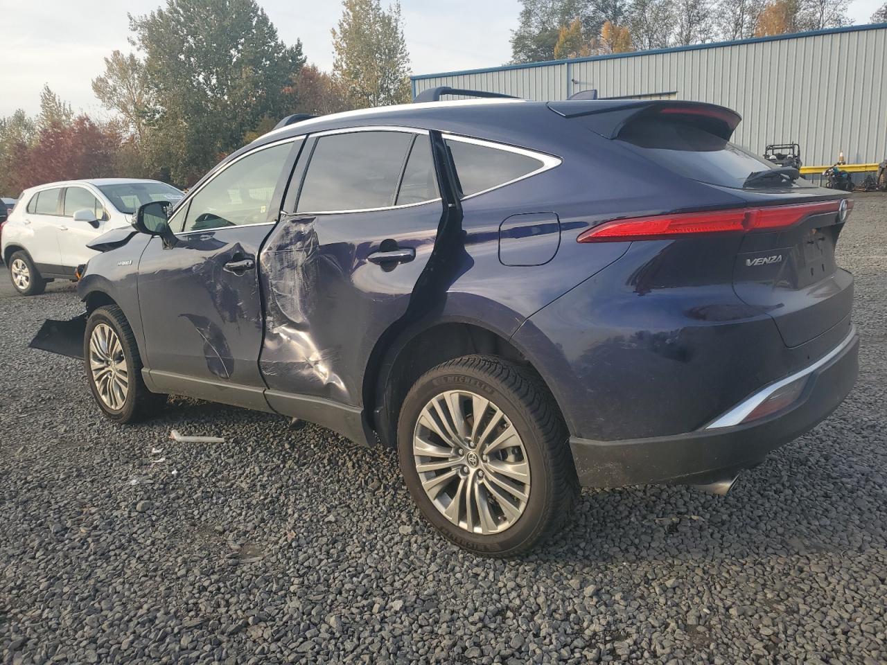 2021 Toyota Venza VIN JTEAAAAH2MJ077184 Copart auction photo, front end / side damage thumbnail 2
