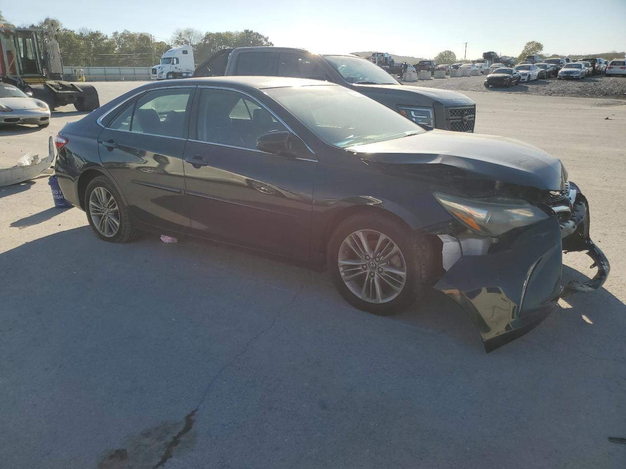 2017 Toyota Camry VIN 4T1BF1FK0HU807043 Copart auction photo, front end damage thumbnail 4