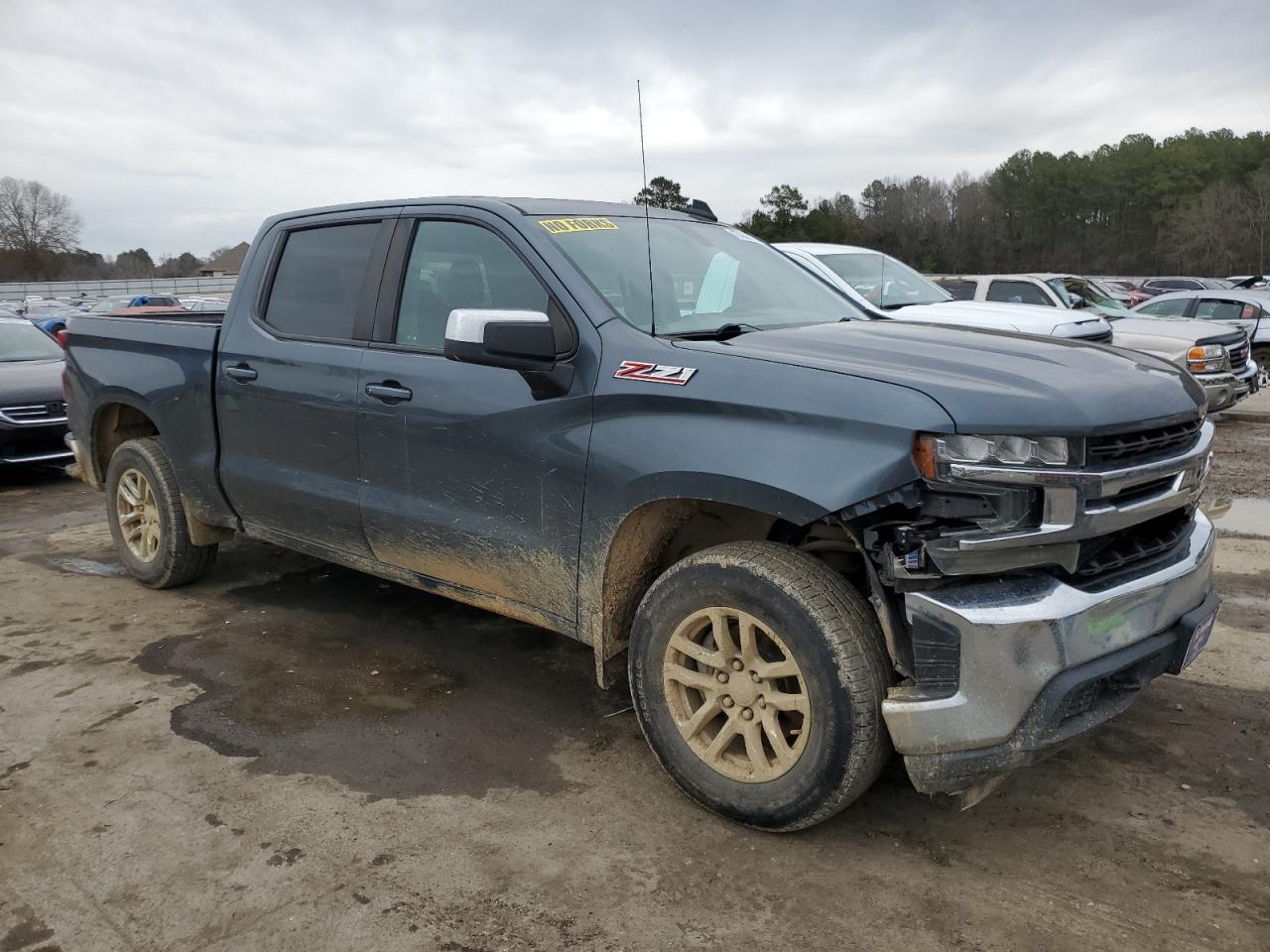 2019 Chevrolet Silverado VIN 3GCUYDED5KG177722 Copart auction photo, front end damage thumbnail 4