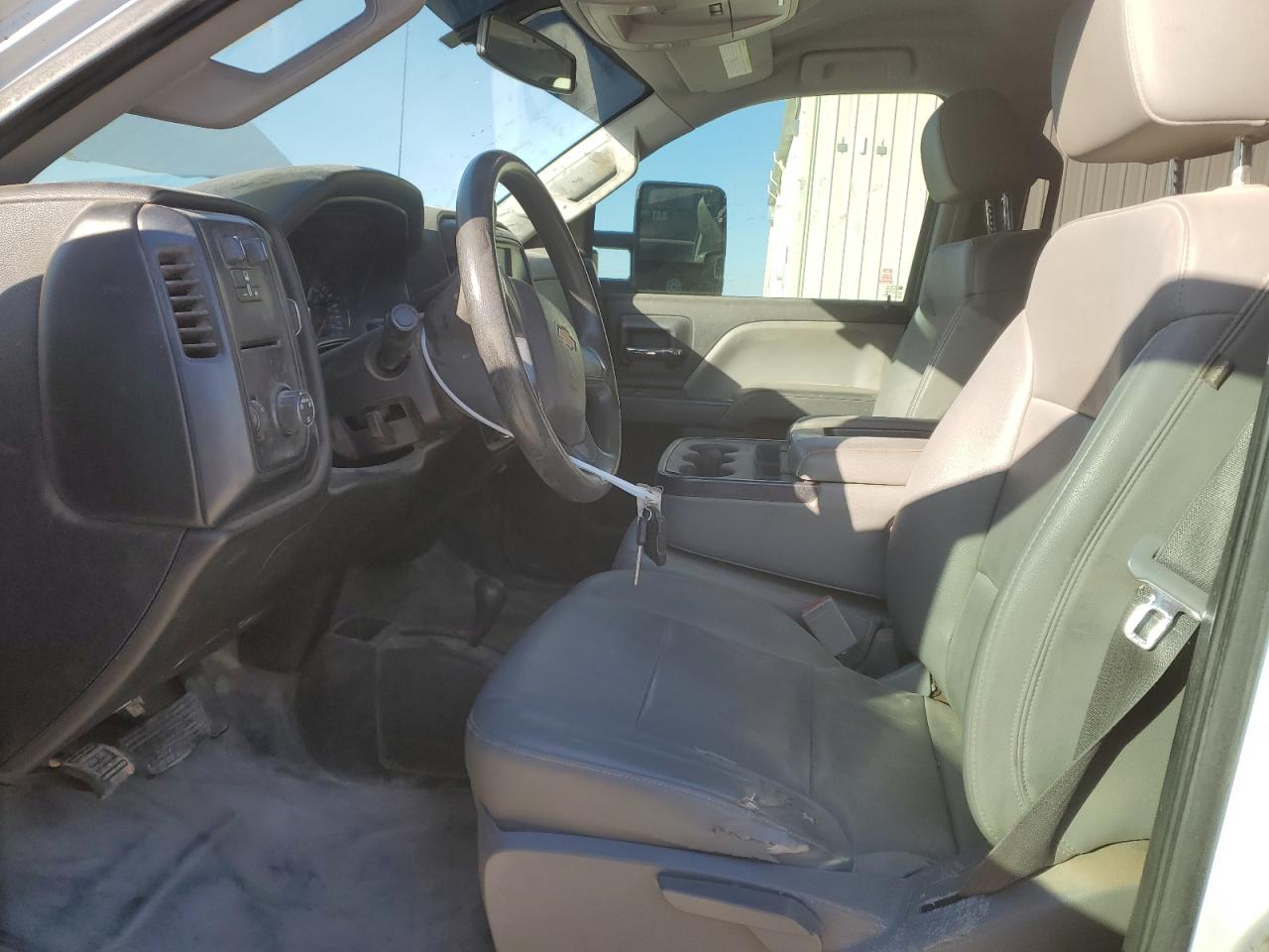 2018 Chevrolet Silverado VIN 1GC1KUEG4JF269158 Copart auction photo, vandalism damage thumbnail 7