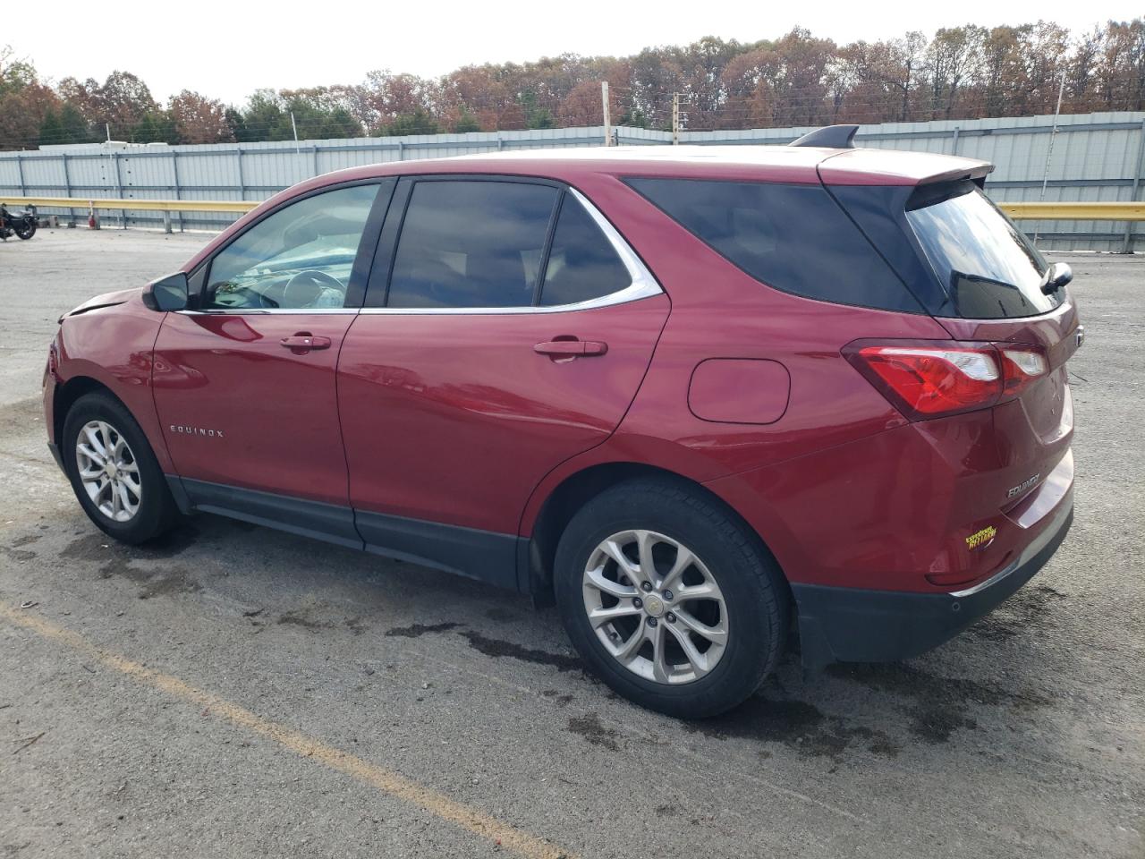 2020 Chevrolet Equinox VIN 3GNAXKEV1LS550828 Copart auction photo, front end damage thumbnail 2
