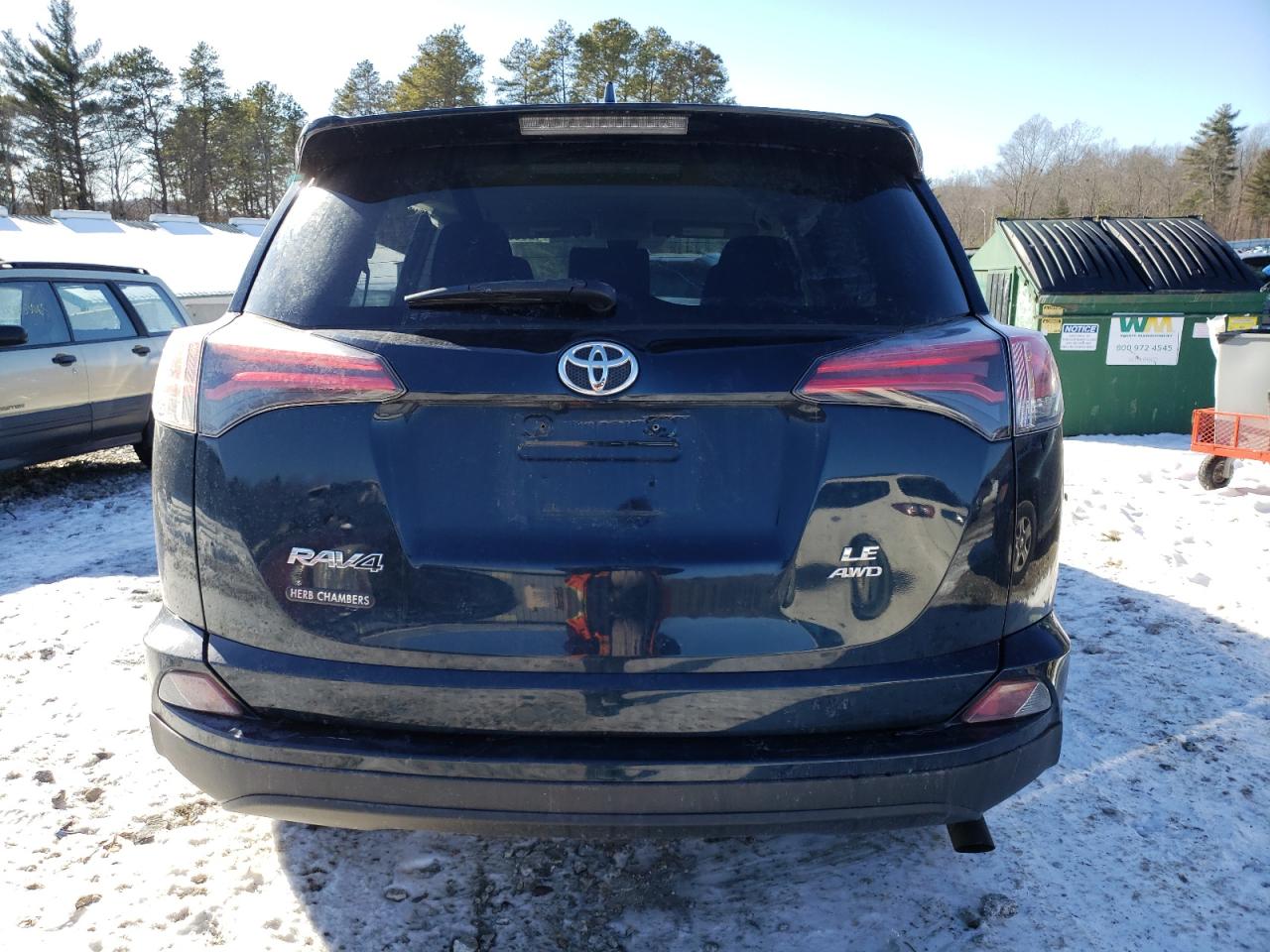 2018 Toyota RAV 4 VIN JTMBFREV7JJ738969 Copart auction photo, front end / minor dent/scratches damage thumbnail 6