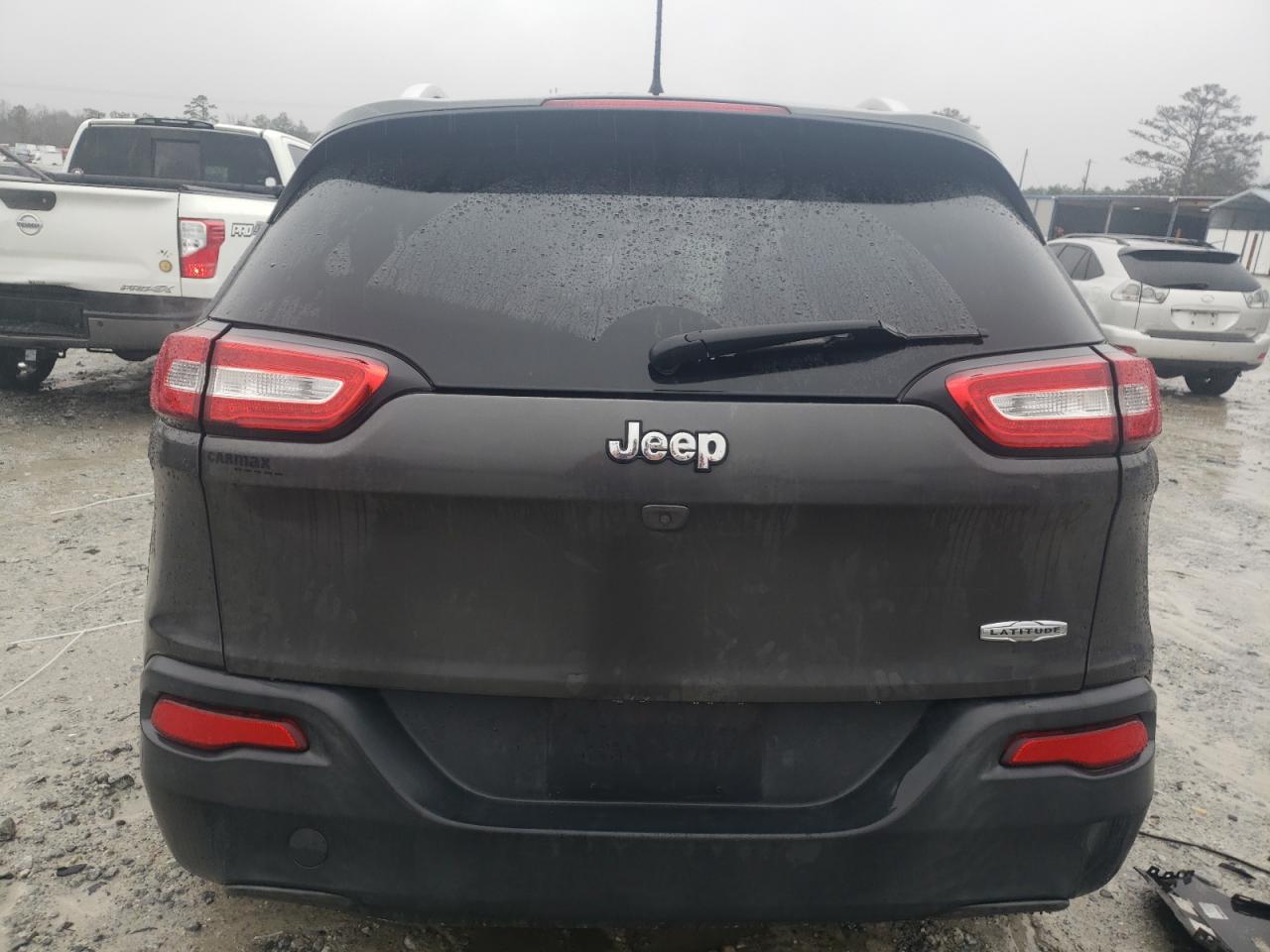 2016 Jeep Grand Cherokee VIN 1C4PJLCS2GW190661 Copart auction photo, front end / side damage thumbnail 6