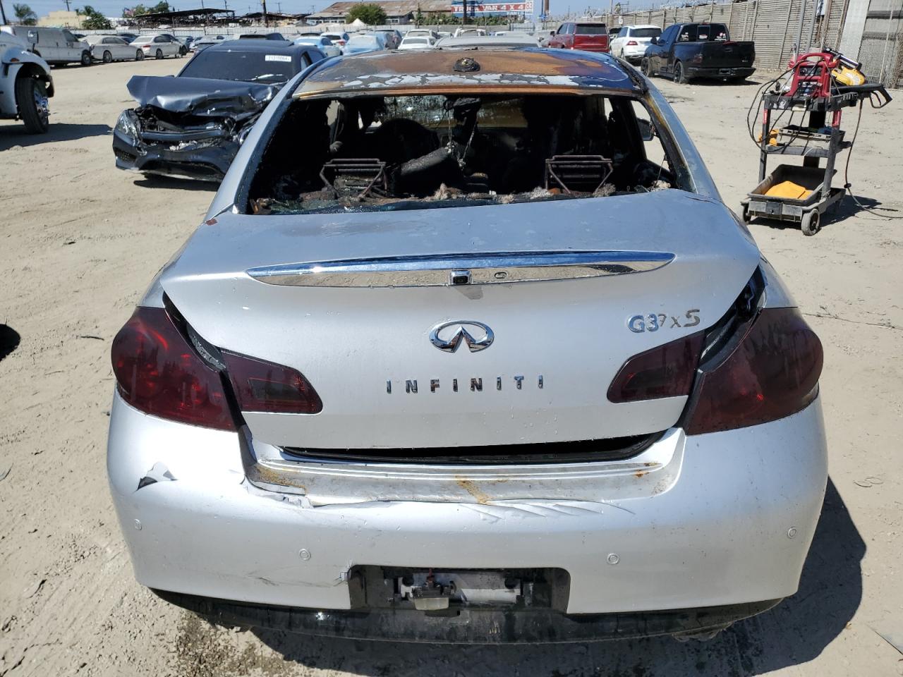 2011 Infiniti G VIN JN1CV6AR8BM402118 Copart auction photo, burn - interior / missing/altered vin damage thumbnail 6