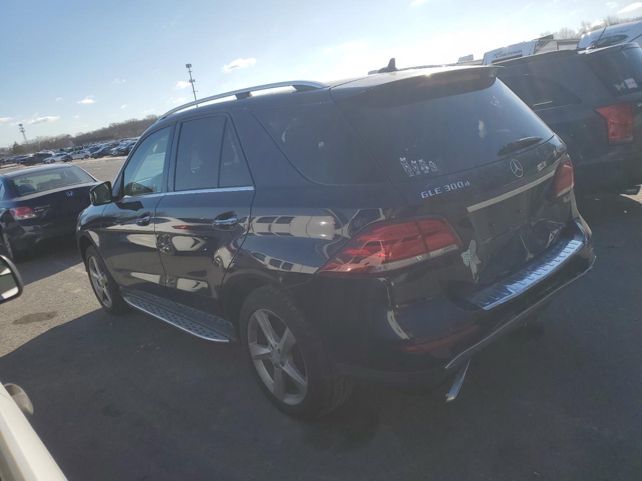 2016 Mercedes-Benz GLE VIN 4JGDA0EB5GA670572 Copart auction photo, rear end damage thumbnail 2