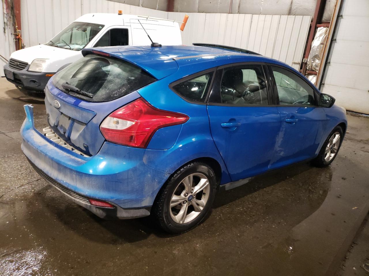 2012 Ford Focus VIN 1FAHP3K24CL195415 Copart auction photo, rear end damage thumbnail 3