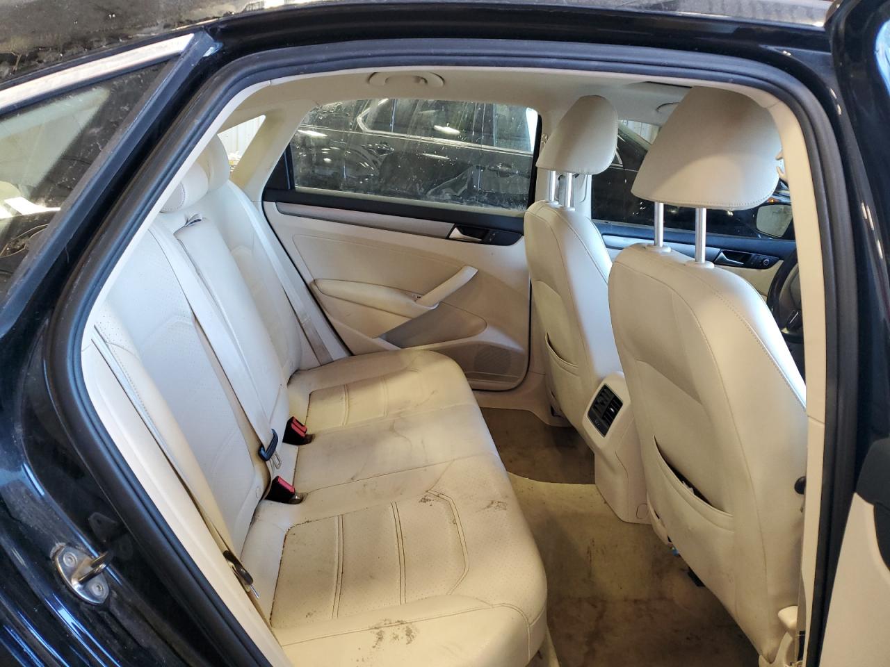2014 Volkswagen Passat VIN 1VWBN7A37EC042518 Copart auction photo, front end / rear end damage thumbnail 10