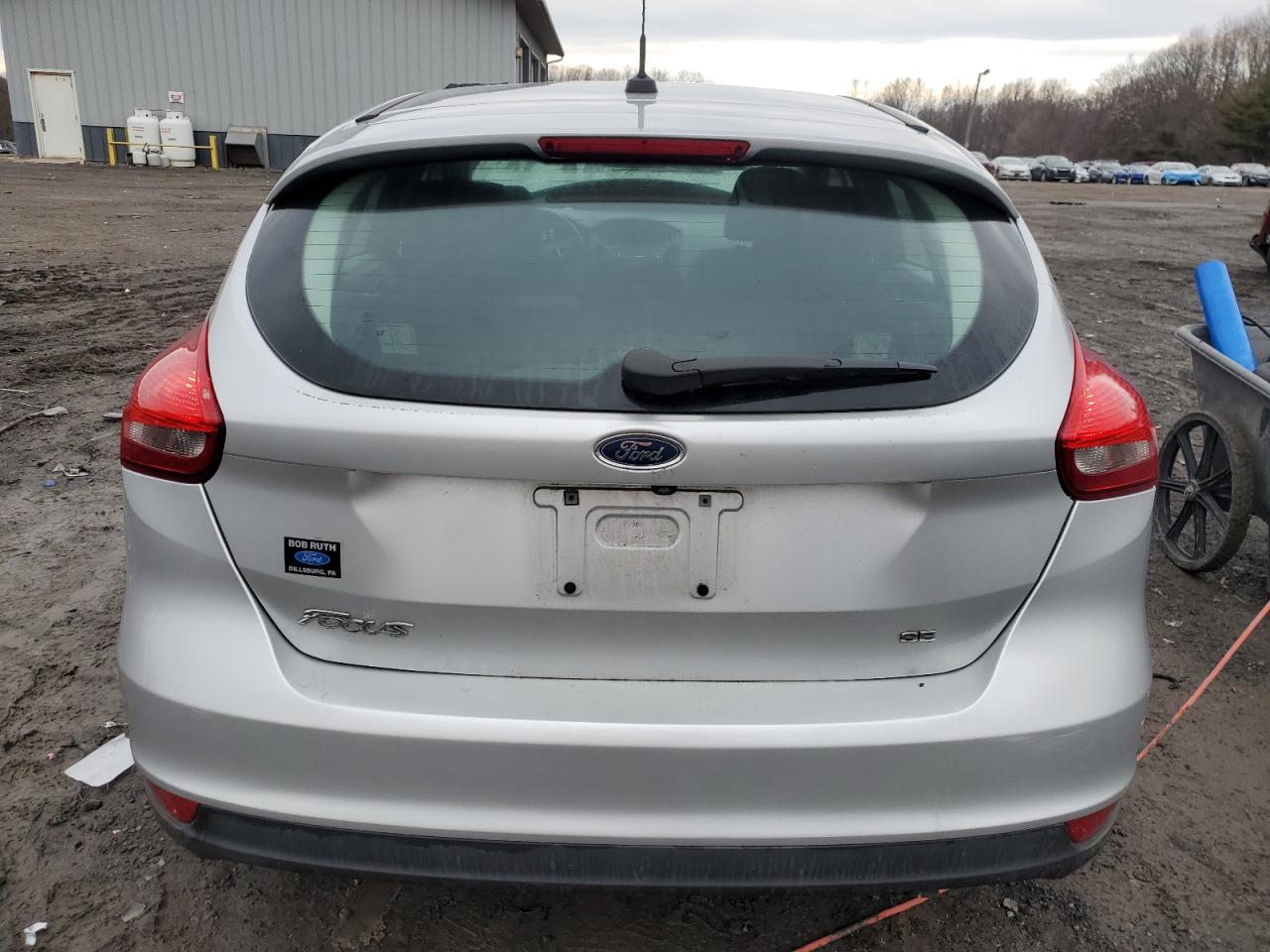2016 Ford Focus VIN 1FADP3K28GL210504 Copart auction photo, front end damage thumbnail 6