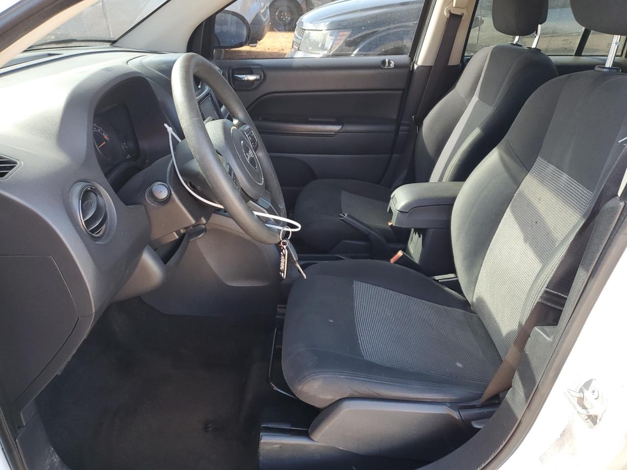 2015 Jeep Compass VIN 1C4NJCBA9FD400036 Copart auction photo, rear end / side damage thumbnail 7